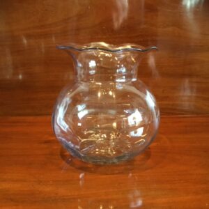 Fiskeglas fra Kastrup Glasværk mundblæst og tunget kant.