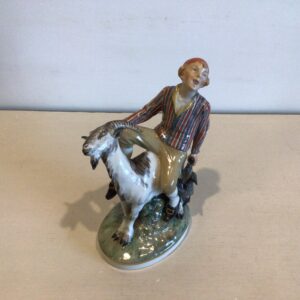 Royal Copenhagen Figur af Klods Hans i overglasur # 1228