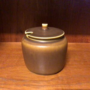 Palshus Marmeladekrukke i stentøj med harepelsglasur. Designer Per Linnemann-Schmidt