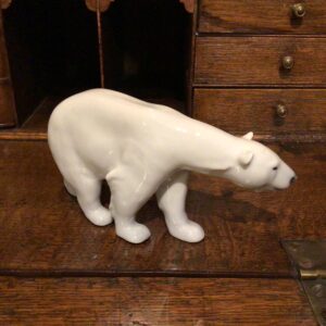 Royal Copenhagen Isbjørn #320 i porcelæn