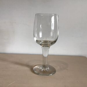 Don Carlos rødvinsglas - tulipanformet kumme på høj stilk - højde 18 cm.