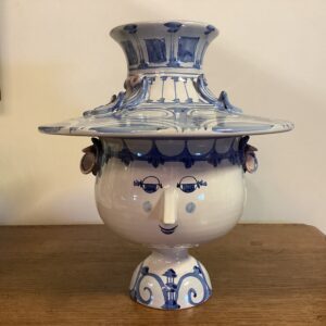 Bjørn Wiinblad "Det blå hus" nr. V52 - stor lågvase - højde 31.5 cm. diameter 30.5 cm.