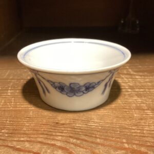 B&G Lille Skål nr. 5 - højde 4 cm. diameter 8.5 cm.