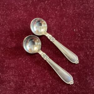 Hertha et par saltskeer i sølvplet fra Cohr - længde 5.9 cm. - flot stand,